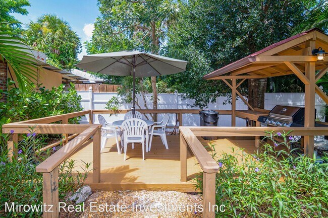 Building Photo - 2 br, 1 bath House - 103 Palm River Blvd