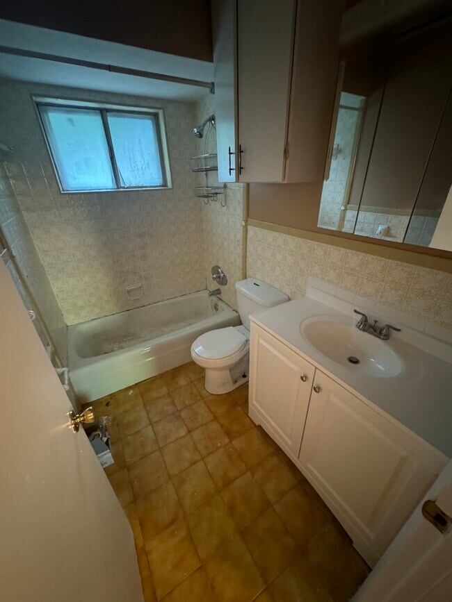 Foto del edificio - 5549 Teresa St