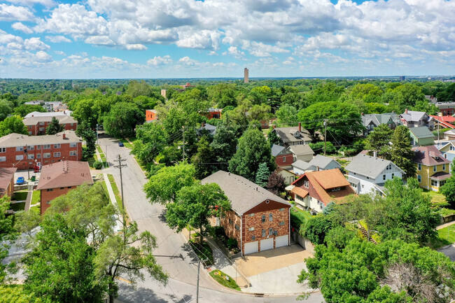 Building Photo - Underwood Apartments