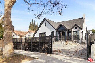 Building Photo - 314 S Orange Dr