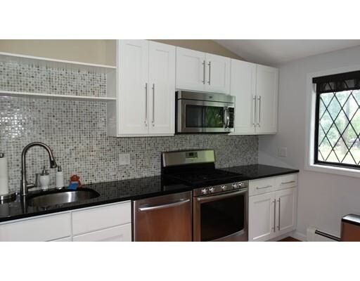 Building Photo - 48 Lovering St