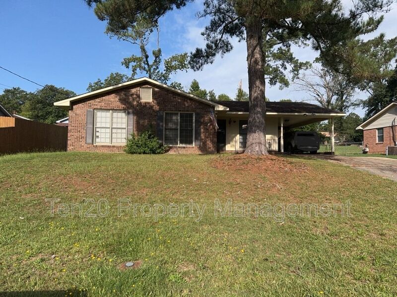Primary Photo - 5207 Grady Dr