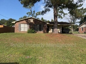 Building Photo - 5207 Grady Dr