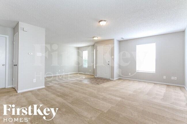 Foto del edificio - 14356 Black Farm Dr