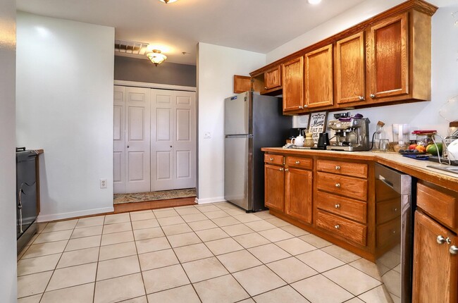 Foto del edificio - 340 THE Prom