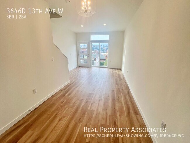 Foto del edificio - 3646D 13th Ave W-