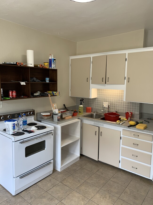 Foto del edificio - 2274 Robinwood Ave