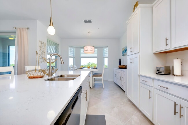 Foto del edificio - 12240 Wellen Golf St