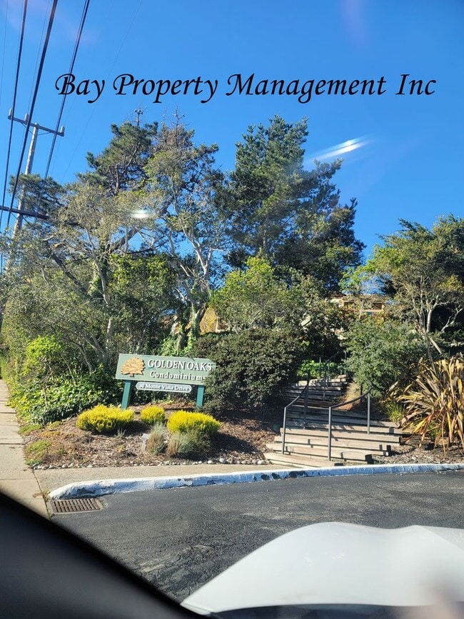 Building Photo - 4205 Golden Oaks Ln