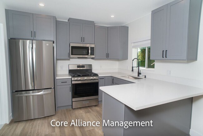 Foto del edificio - 16253 Halsey St