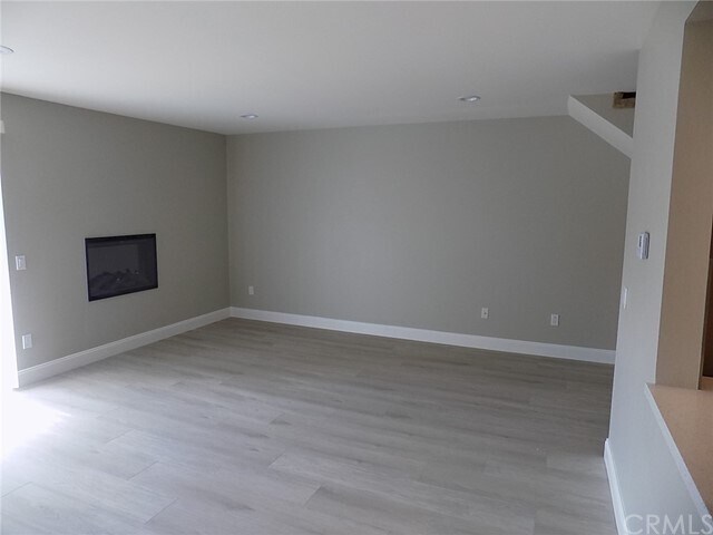 Building Photo - 4675 Maxwell Ct