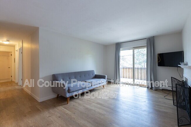 Foto del edificio - 8050 Niwot Rd