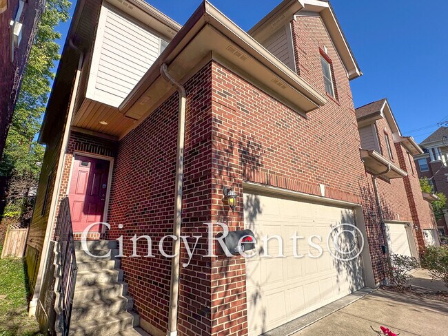 Building Photo - 2931 Eden Ave