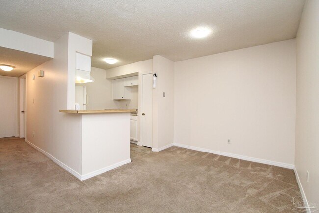 Foto del edificio - 7116 Pearson Rd