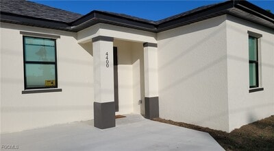 Building Photo - 4400 Golfview Blvd