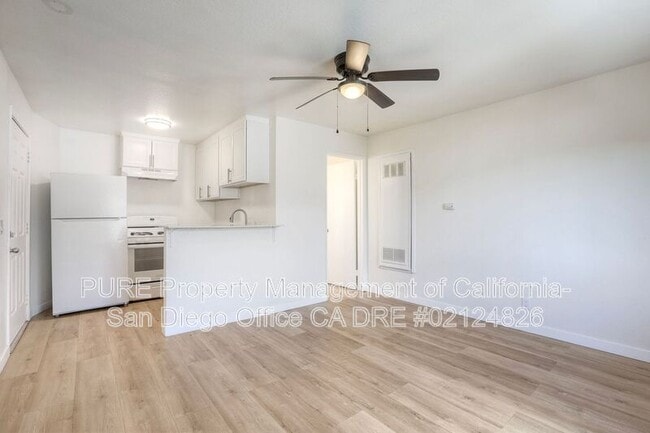 Foto del edificio - 331 E Washington Ave