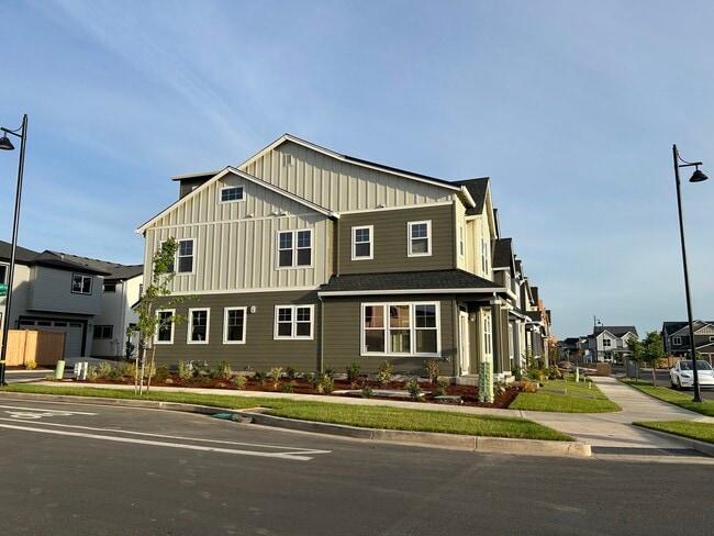 Building Photo - 3408 SE 81st Ave