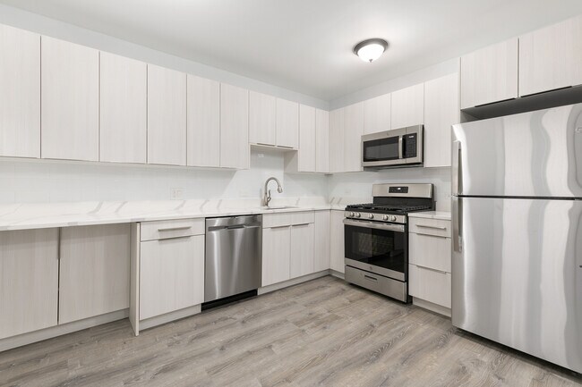 Foto del edificio - 1611 W Juneway Terrace