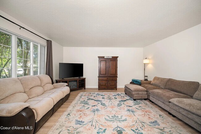 Foto del edificio - 1407 N 14th St