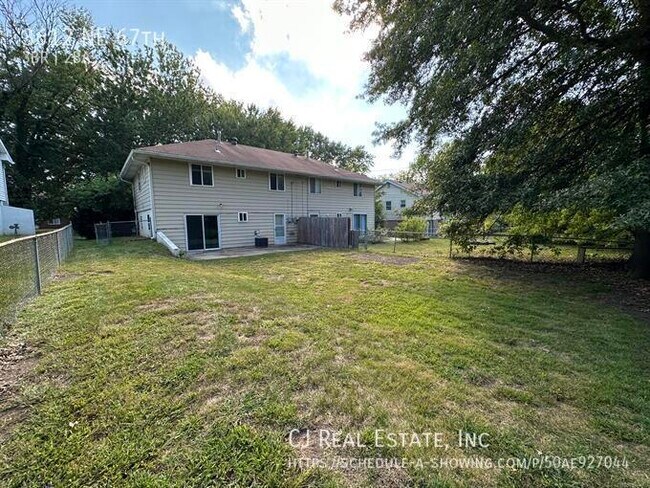Foto del edificio - 3612 NE 67th-