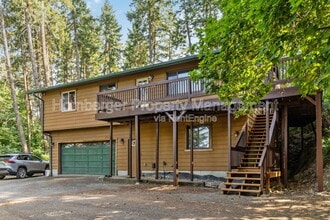 Building Photo - 1407 W Spring Ln