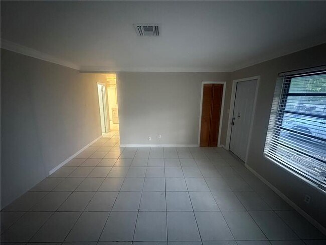 Foto del edificio - 299 SE 12th Ave