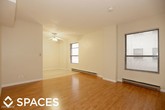Primary Photo - 4520 N Clarendon Ave