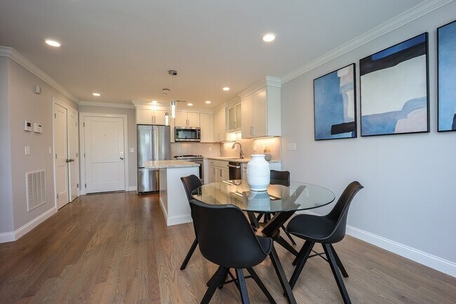 Foto del edificio - 1400 Centre St