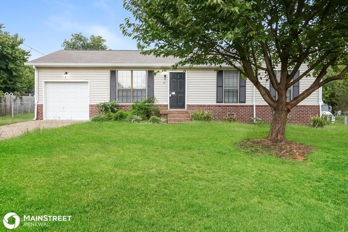 Foto principal - 431 SUNSET DR, MOUNT JULIET, TN 37122