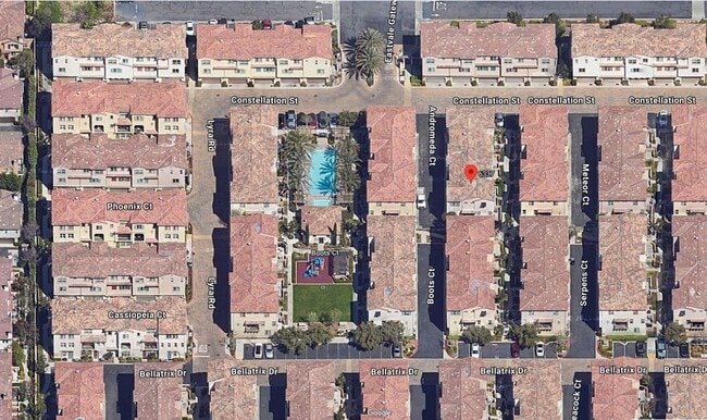 Photo - 3 Bed, 4 Bath in Eastvale! House