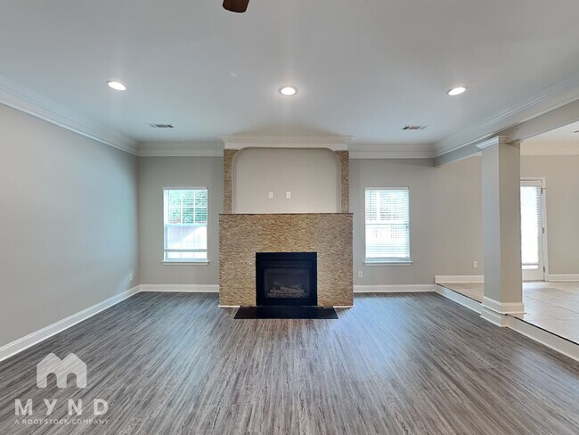 Building Photo - 216 Allegrini Drive