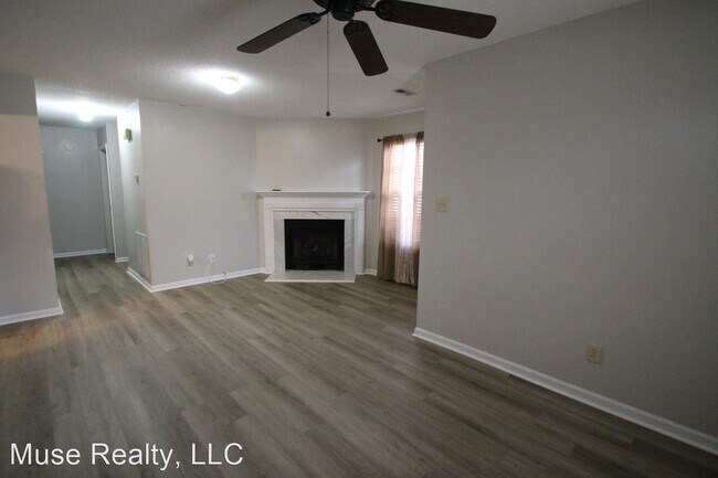Building Photo - 2 br, 2 bath House - 1086 Farm Pond Lane