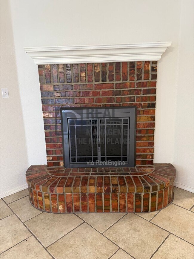 Foto del edificio - 1004 Pikes Peak Dr