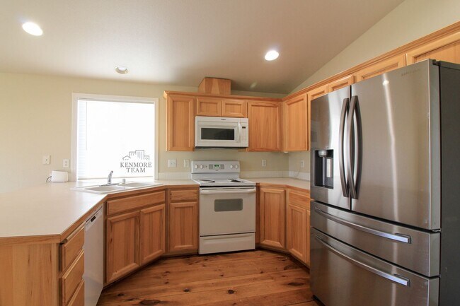 Foto del edificio - 3 bedroom, 2 Bath Home in West Pasco