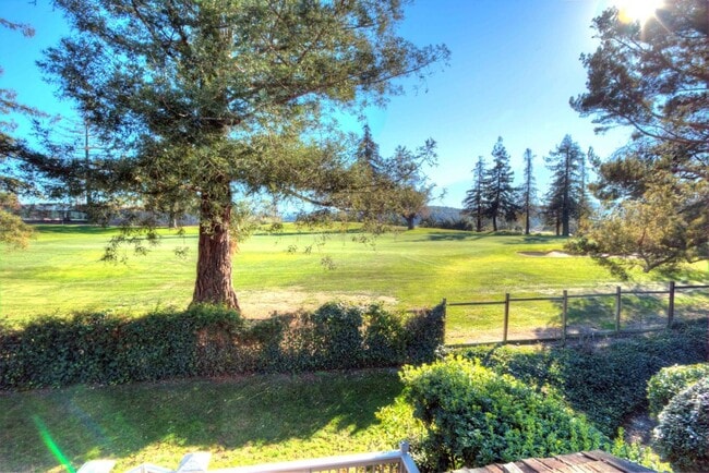 Building Photo - 660 Sand Hill Cir