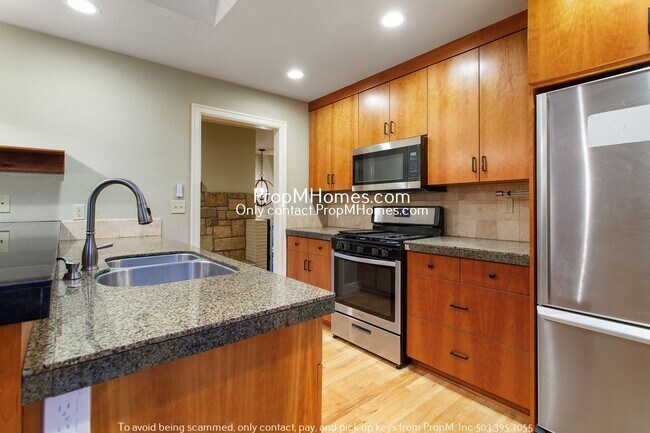 Foto del edificio - Enchanting 4-Bed Palisades Oasis with Idyl...