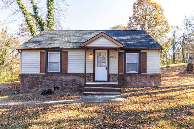 Foto del edificio - 4864 Shell Ln