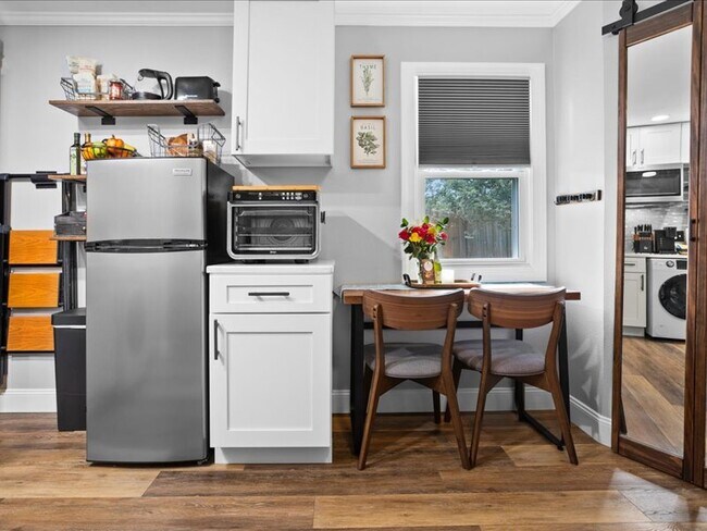 Foto del edificio - 5428 29th St N