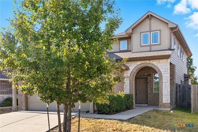 Foto del edificio - 619 Stampede Rd
