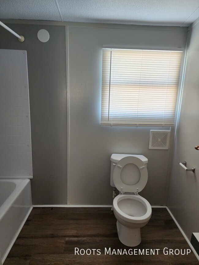 Building Photo - Home Available to Lease - Apply Today!