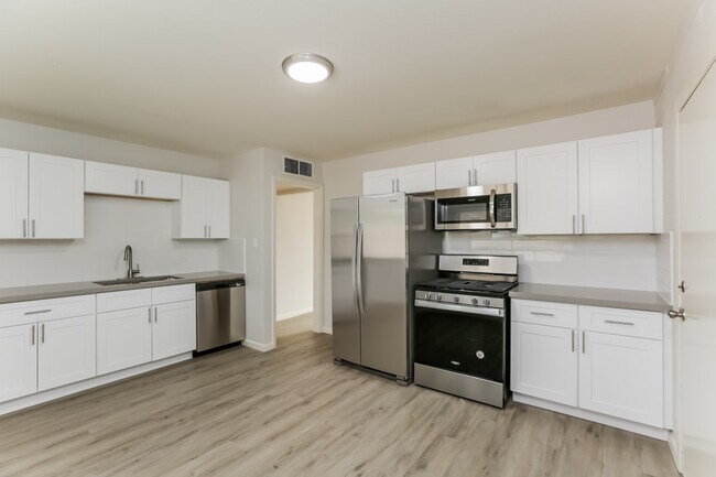 Foto del edificio - 1248 N 78Th St