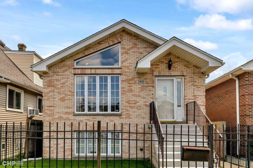 Foto principal - 2931 N Rutherford Ave