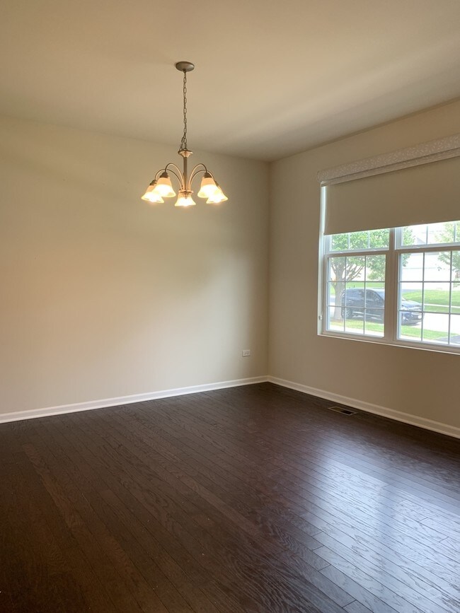Building Photo - 2289 Cool Creek Dr