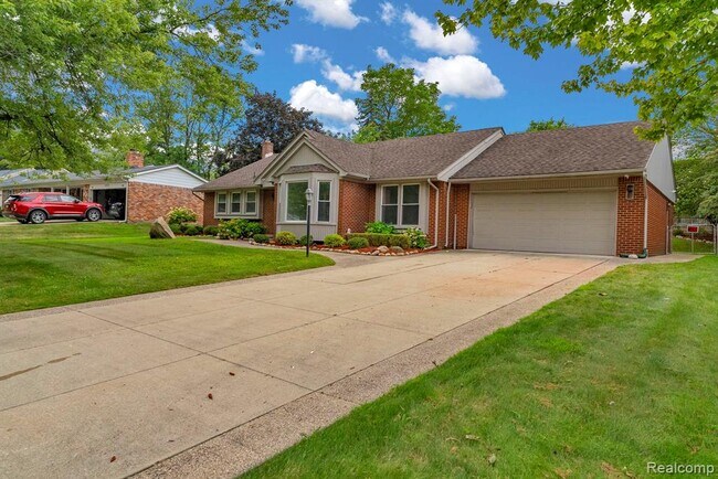 Building Photo - 36939 Heatherton Dr