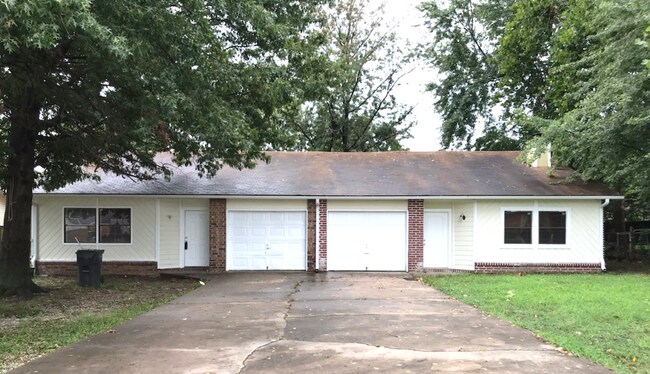 Building Photo - 2434 W. Olrich St.