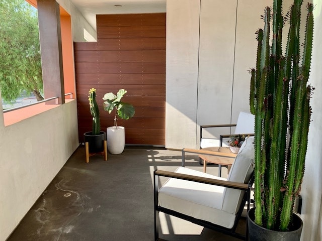 Building Photo - 502 N San Vicente Blvd