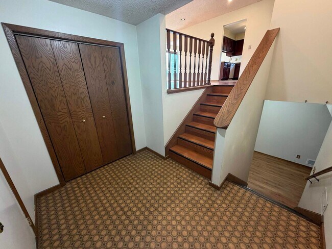 Foto del edificio - 3303 Eddy Ln