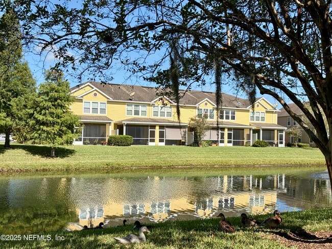 Foto del edificio - 13424 English Peak Ct
