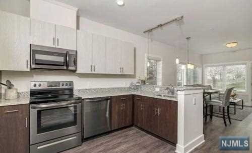 Primary Photo - 241 Ridge Rd