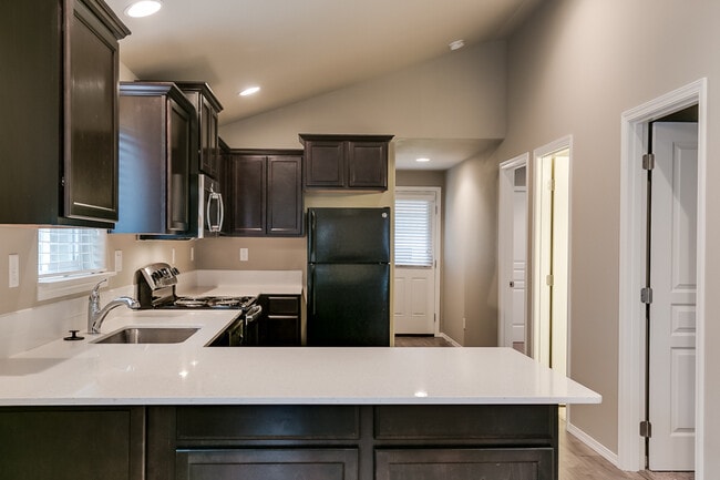 Foto del edificio - Beautiful 2 bedroom  home in Cottage Grove...